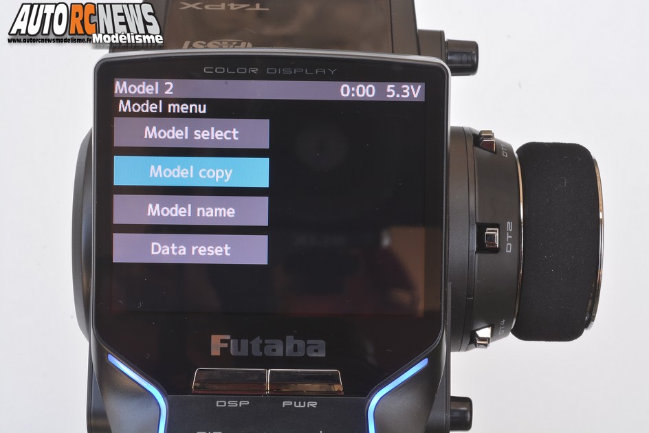 radio futaba 4px réf : futk4905 distribuée par avio et tiger