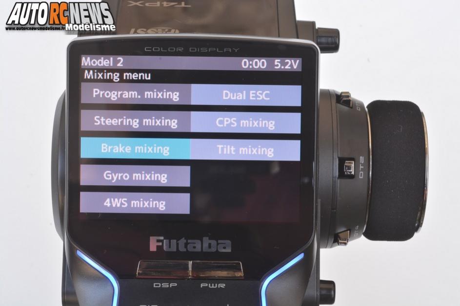 radio futaba 4px réf : futk4905 distribuée par avio et tiger