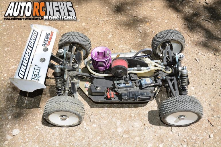 CF Elite TT 1/8 Les Andelys. 4ème manche du championnat de france de voitures radiocommandées qui s'est déroulée sur la piste du club maca27 stade rené tomasini, chapeautée par l'association de Modélisme Sportif Andelysien.