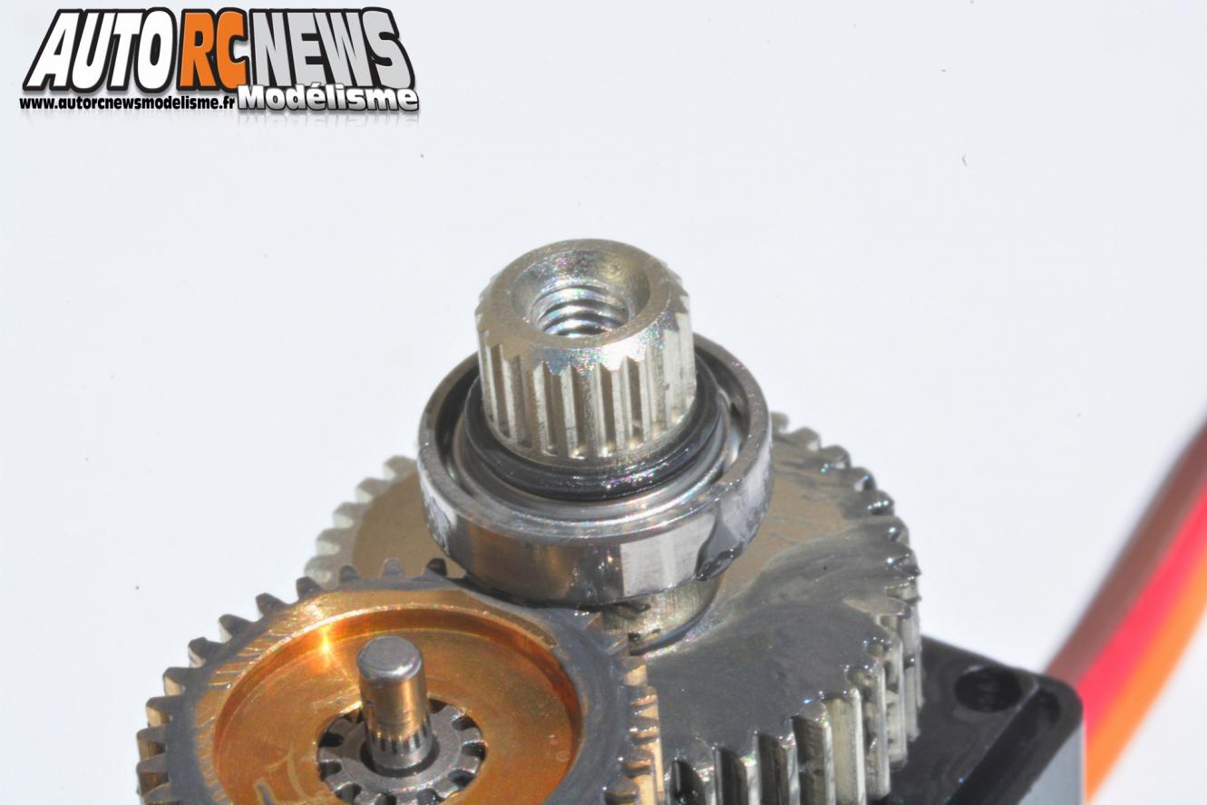servo JR Propo DS8511 #jr2111 distribué par T2M