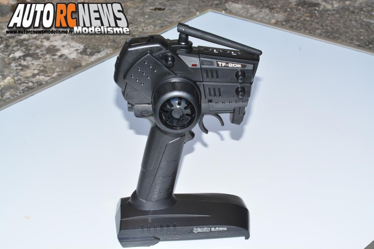 HPI Savage XL Octane #109073. monster truck radiocommandé propulsé par un moteur à essence de 15cm3.