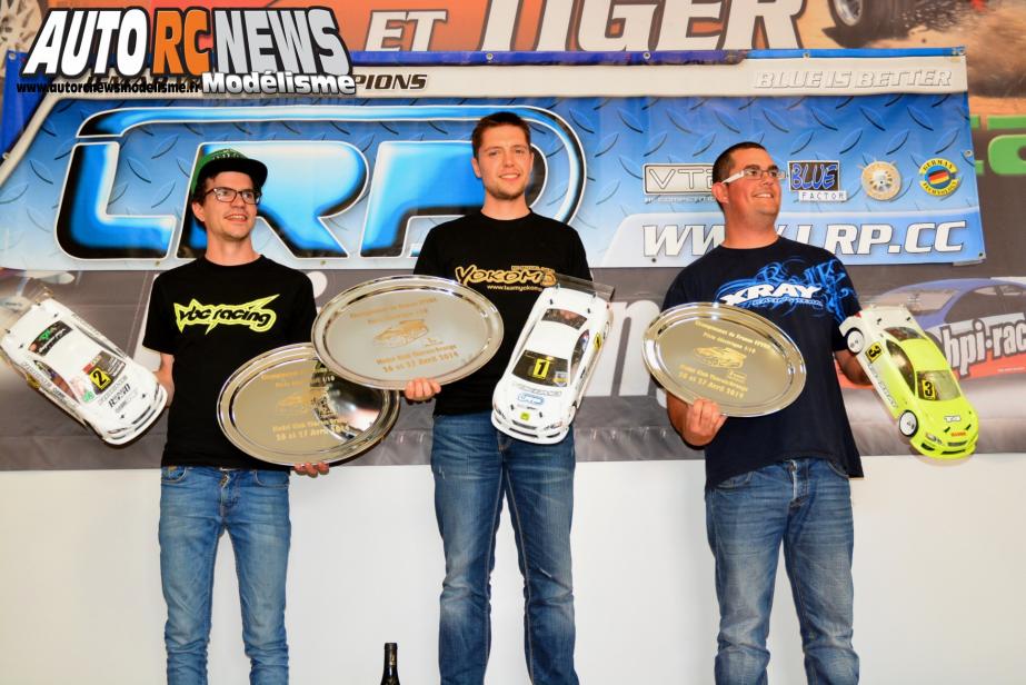 2ème manche du CF Piste 1/10 Electrique à Orange le 26 et 27 avril 2014. Compétition de voitures radiocommandées comptant pour le championnat de france qui a vu les victoires revenir à Fabien Valantin et Loïc Jasmin.