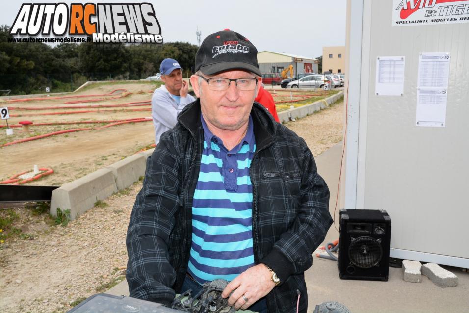 HPI Challenge Orange 30 mars 2014. course de voitures radiocommandées hpitour organisée sur la piste avio et tiger d'orange.