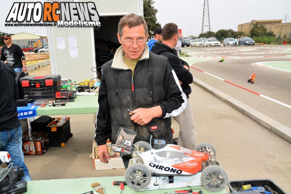 HPI Challenge Orange 30 mars 2014. course de voitures radiocommandées hpitour organisée sur la piste avio et tiger d'orange.