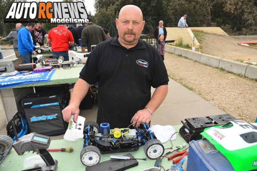 HPI Challenge Orange 30 mars 2014. course de voitures radiocommandées hpitour organisée sur la piste avio et tiger d'orange.