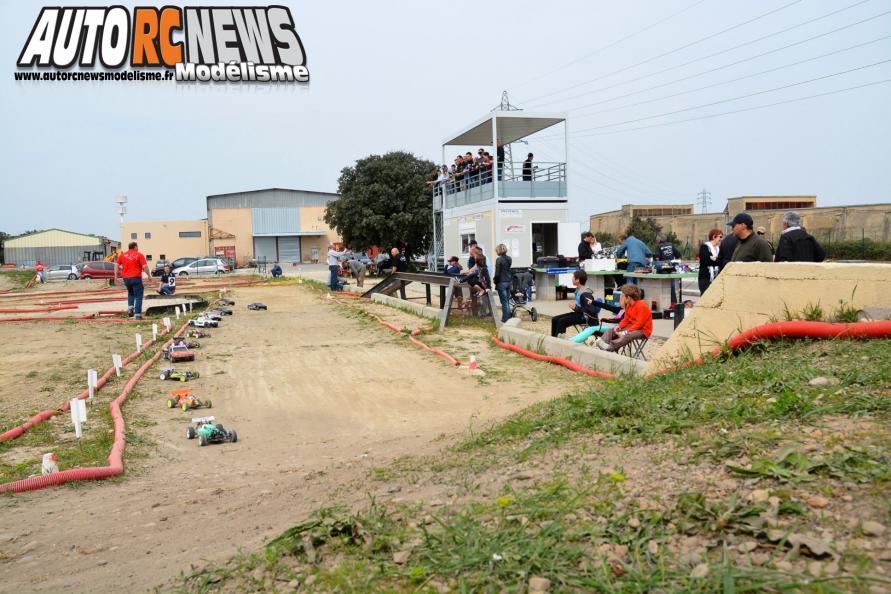HPI Challenge Orange 30 mars 2014. course de voitures radiocommandées hpitour organisée sur la piste avio et tiger d'orange.