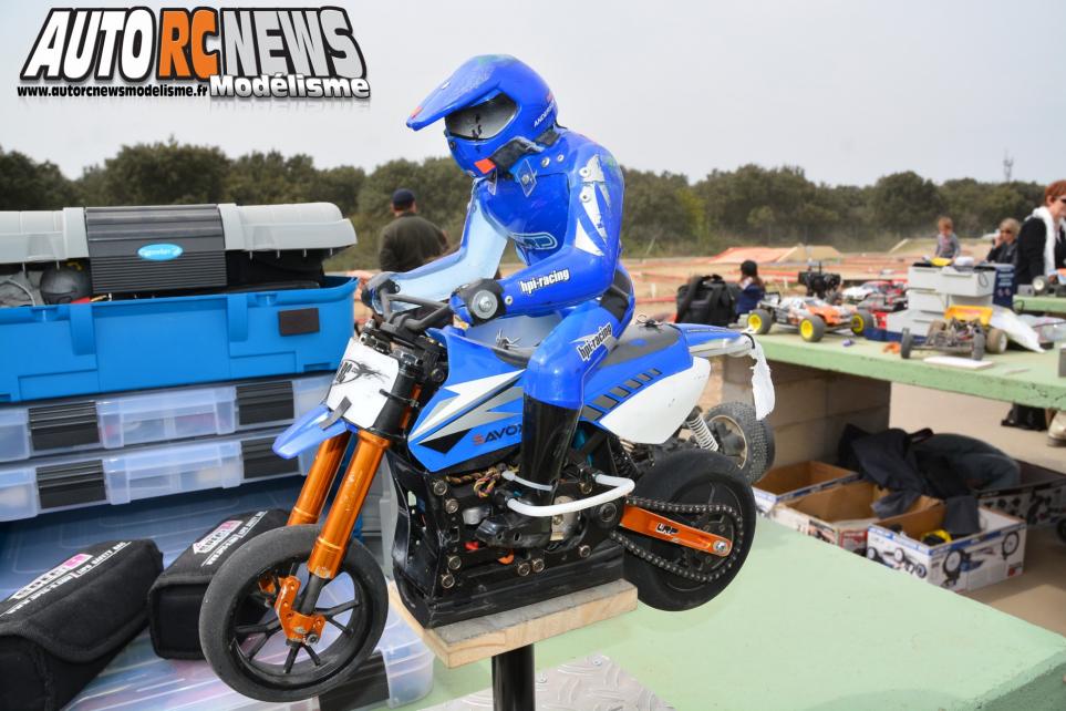 HPI Challenge Orange 30 mars 2014. course de voitures radiocommandées hpitour organisée sur la piste avio et tiger d'orange.