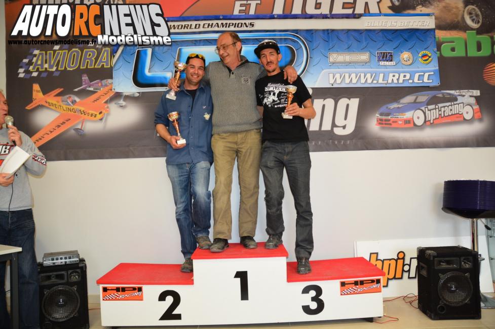 HPI Challenge Orange 30 mars 2014. course de voitures radiocommandées hpitour organisée sur la piste avio et tiger d'orange.