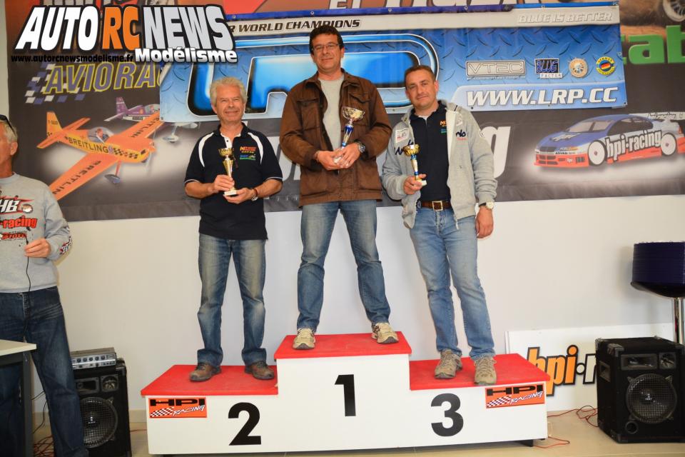 HPI Challenge Orange 30 mars 2014. course de voitures radiocommandées hpitour organisée sur la piste avio et tiger d'orange.
