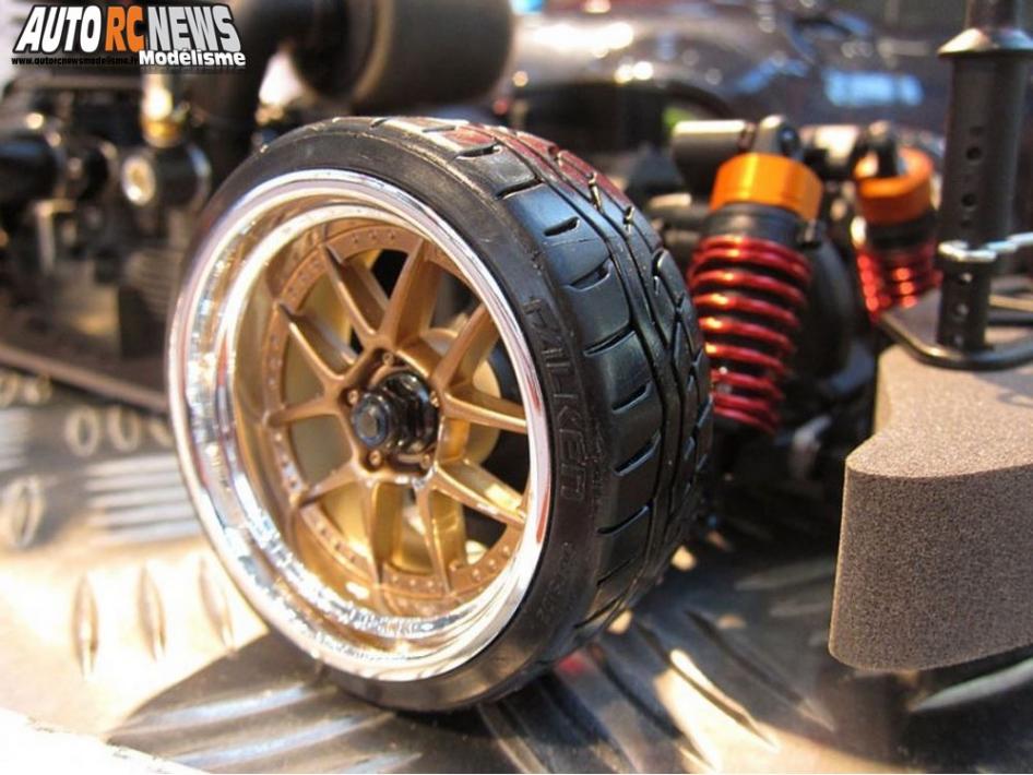 HPI Nitro RS4 3 Dai Yoshihara's Discount Tire/Falken Tire Nissan S13