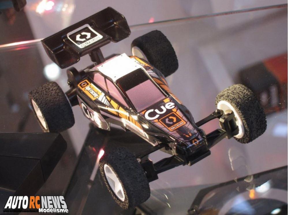 HPI Cue. nouvelle voiture hpi à l'échelle 1/32ème présentée au salon de nuremberg 2014.