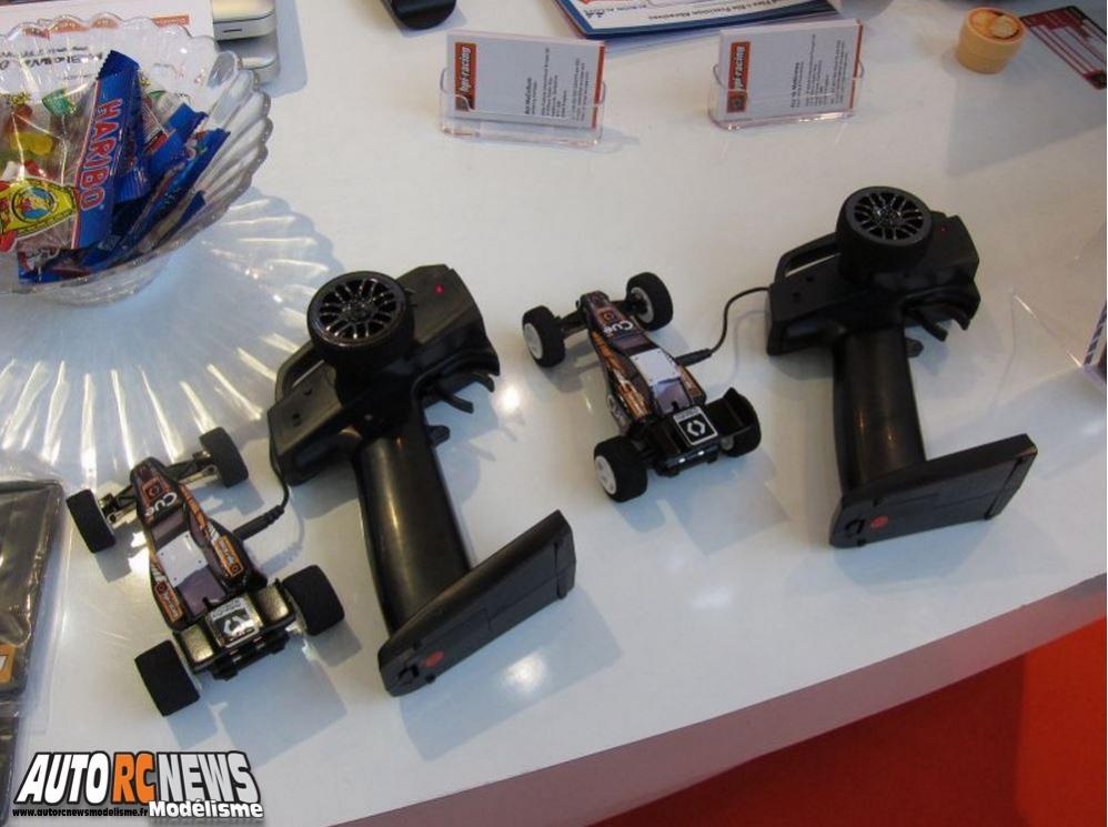 HPI Cue. nouvelle voiture hpi à l'échelle 1/32ème présentée au salon de nuremberg 2014.