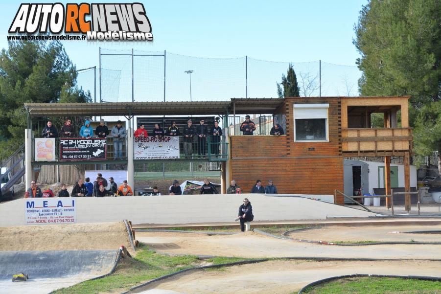 Le warm up du grand prix de Montpellier s'est déroulé dimanche 26 janvier 2014 sur la piste du mini bolide montpellierain.