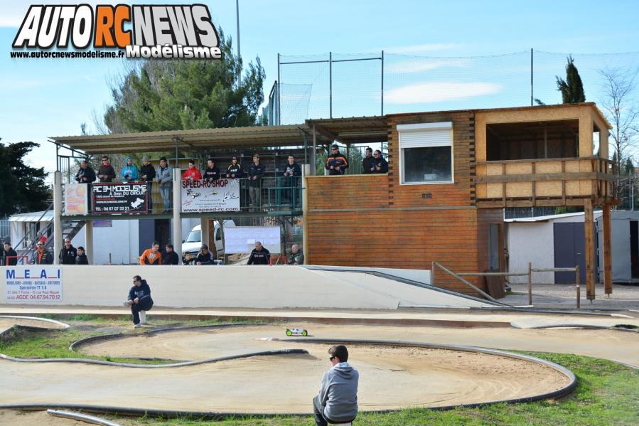 Le warm up du grand prix de Montpellier s'est déroulé dimanche 26 janvier 2014 sur la piste du mini bolide montpellierain.