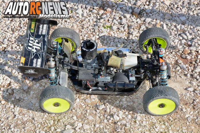 Le HB D812 d'adrien bertin avec lequel il effectuera quelques sorties en TT 1/8ème thermique durant la saison 2014.