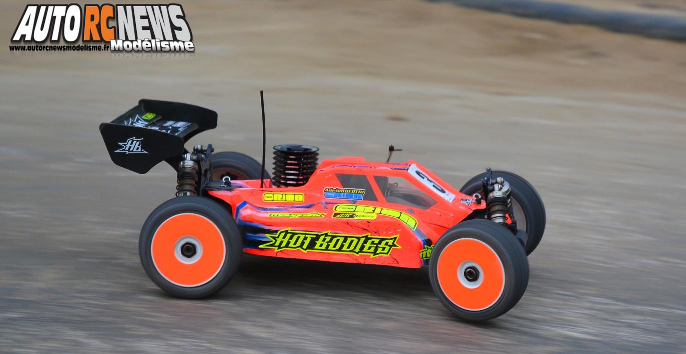 Le HB D812 d'adrien bertin avec lequel il effectuera quelques sorties en TT 1/8ème thermique durant la saison 2014.