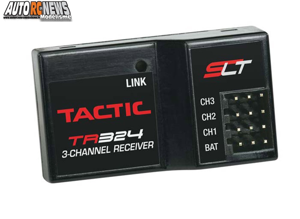 Tactic TTX 240 #TACJ0245. nouvel émetteur à volant en 2.4 Ghz de chez Hobbico distribué par Revell.