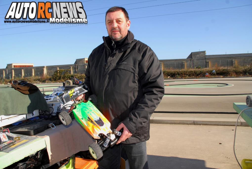 Challenge HPI Tour Orange 08/12/2013. course de modelisme auto radiocommandé.