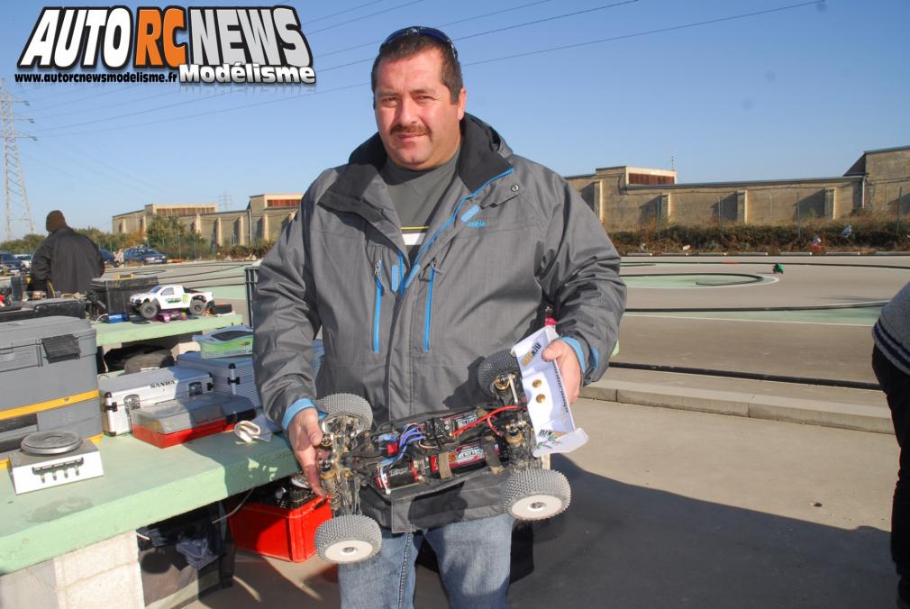 Challenge HPI Tour Orange 08/12/2013. course de modelisme auto radiocommandé.