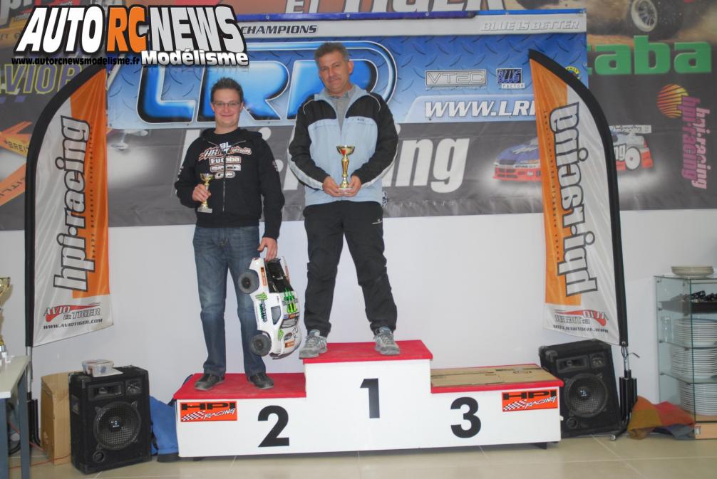 Challenge HPI Tour Orange 08/12/2013. course de modelisme auto radiocommandé.