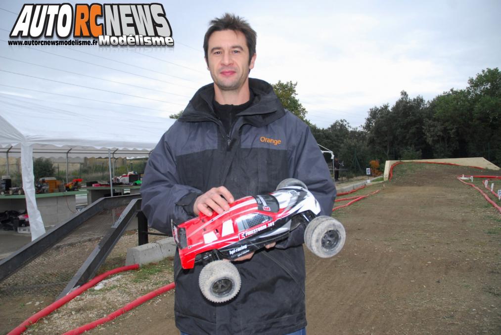 Challenge HPI Tour Orange 17/11/2013. course de modelisme auto radiocommandé.