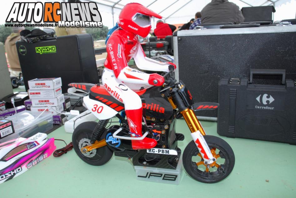 Challenge HPI Tour Orange 17/11/2013. course de modelisme auto radiocommandé.