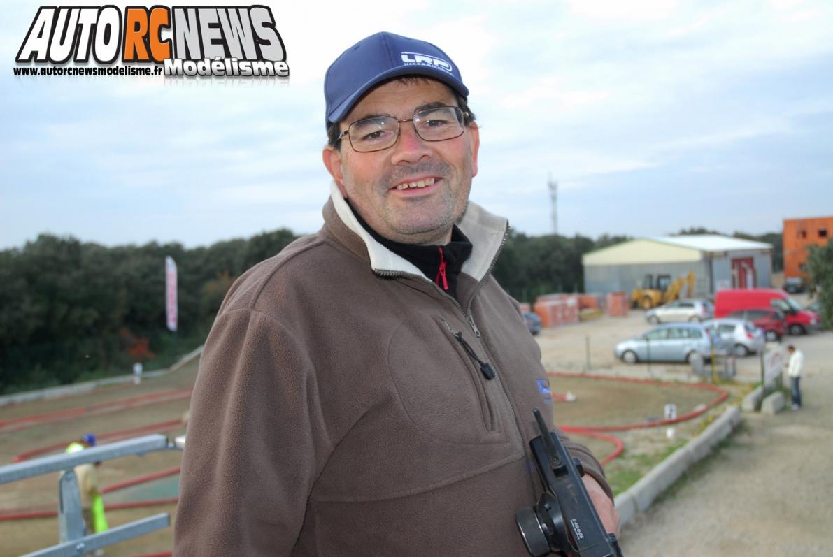 Challenge HPI Tour Orange 17/11/2013. course de modelisme auto radiocommandé.