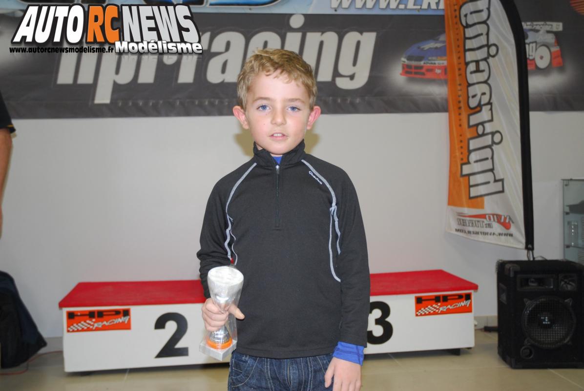 Challenge HPI Tour Orange 17/11/2013. course de modelisme auto radiocommandé.