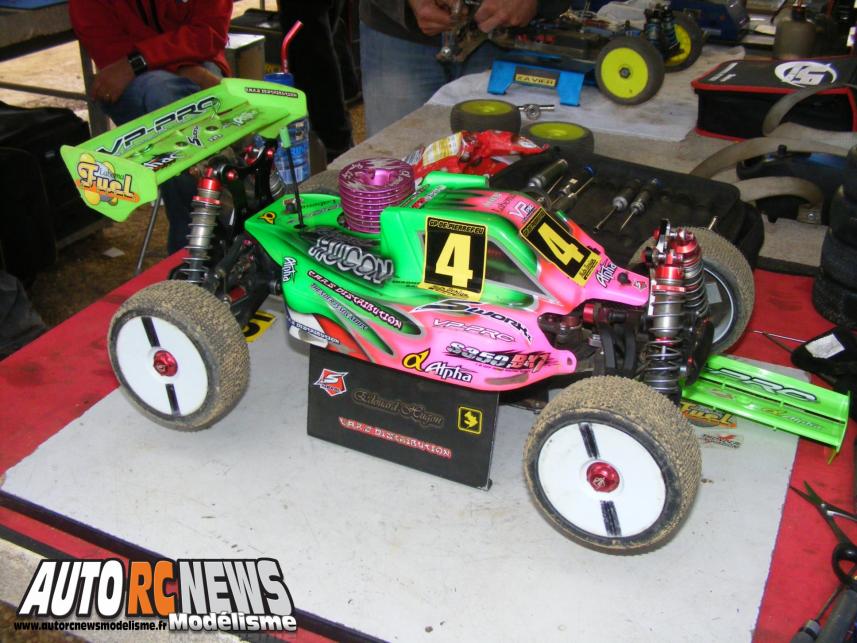 Grand Prix de Pierrefeu du Var. compétition de modélisme rc pour voitures radiocommandées TT 1/8ème thermiques. course organisée par le club vamp 83 de pierrefeu dans le département du var les 8,9 et 10 novembre 2013.