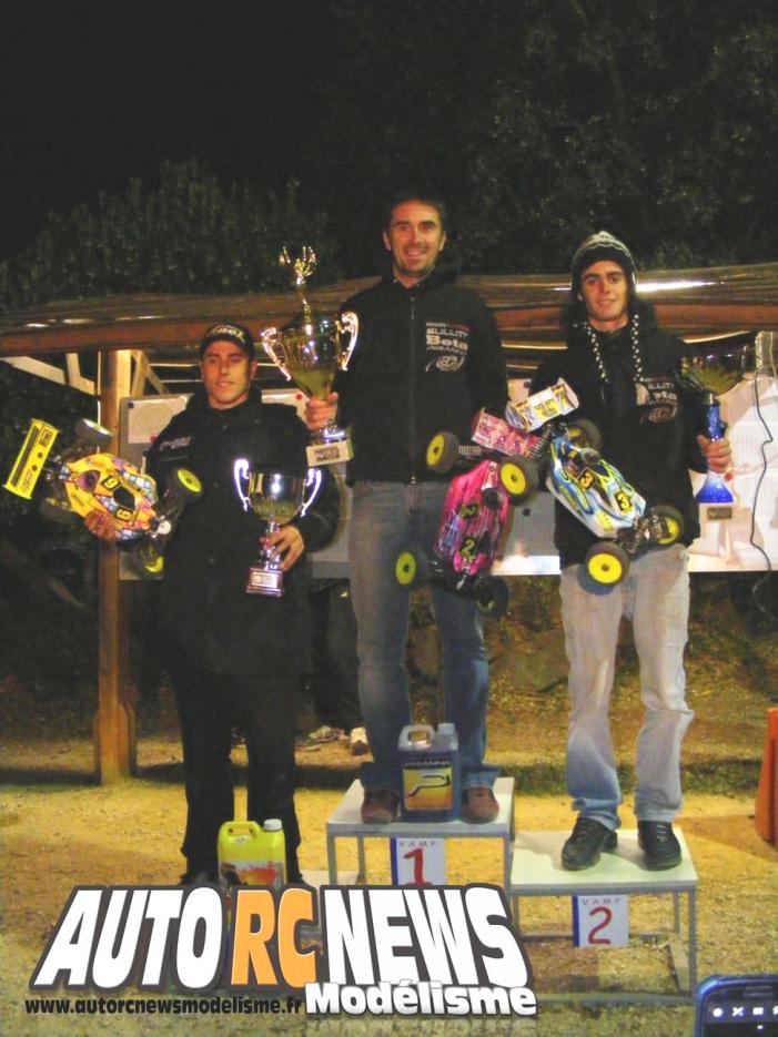 Grand Prix de Pierrefeu du Var. compétition de modélisme rc pour voitures radiocommandées TT 1/8ème thermiques. course organisée par le club vamp 83 de pierrefeu dans le département du var les 8,9 et 10 novembre 2013.