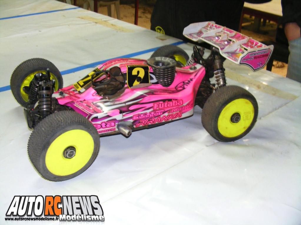 Grand Prix de Pierrefeu du Var. compétition de modélisme rc pour voitures radiocommandées TT 1/8ème thermiques. course organisée par le club vamp 83 de pierrefeu dans le département du var les 8,9 et 10 novembre 2013.