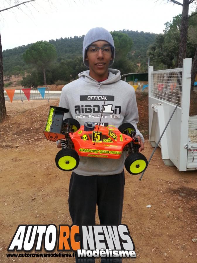 Grand Prix de Pierrefeu du Var. compétition de modélisme rc pour voitures radiocommandées TT 1/8ème thermiques. course organisée par le club vamp de pierrefeu dans le département du var. ryan medjoubi signe la pole position des essais libres. Grand Prix de Pierrefeu du Var. compétition de modélisme rc pour voitures radiocommandées TT 1/8ème thermiques. course organisée par le club vamp de pierrefeu dans le département du var. ryan medjoubi signe la pole position des essais libres.