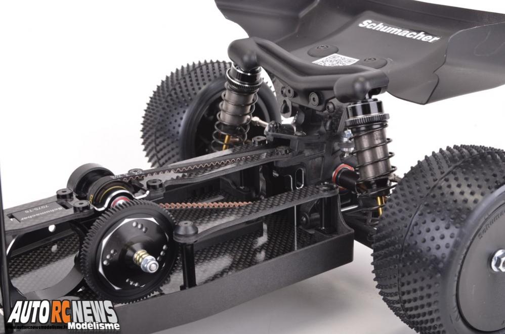 Schumacher Cougar KF #k143 et #k144. voiture radiocommandée électrique pour le modelisme RC.