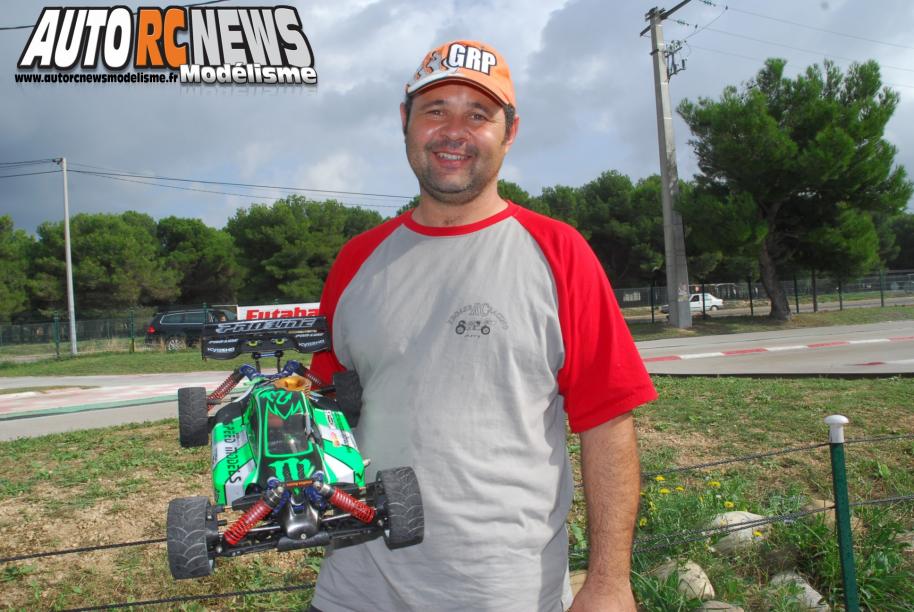 HPI Tour Rognac. challenge hpi organisé par le club macr le 27/10/2013 et le magasin mini buggy de rognac. course de voitures radiocomandées. modélisme rc.