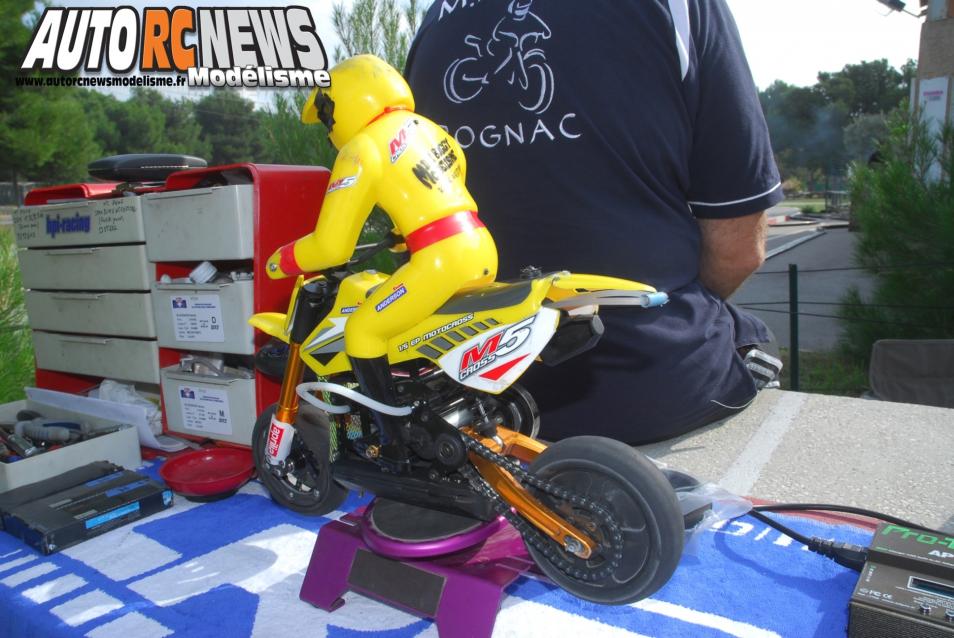 HPI Tour Rognac. challenge hpi organisé par le club macr le 27/10/2013 et le magasin mini buggy de rognac. course de voitures radiocomandées. modélisme rc.
