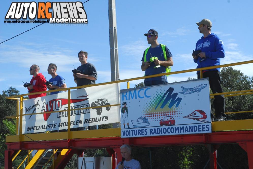 challenge hpi tour Saint Martin de Crau. compétition de voitures radiocommandées de marque hpi qui s'est déroulée sur la piste du club rmcc de saint martin de crau le 6 octobre 2013. modélisme R/C.