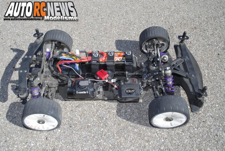 challenge hpi tour Saint Martin de Crau. compétition de voitures radiocommandées de marque hpi qui s'est déroulée sur la piste du club rmcc de saint martin de crau le 6 octobre 2013. modélisme R/C.