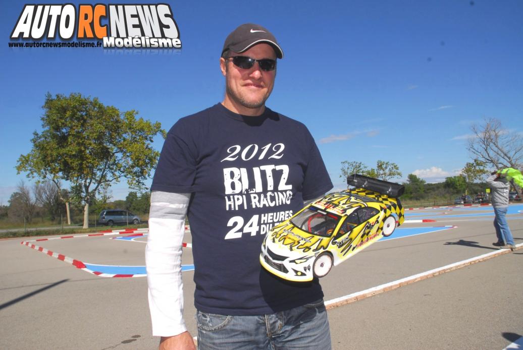 challenge hpi tour Saint Martin de Crau. compétition de voitures radiocommandées de marque hpi qui s'est déroulée sur la piste du club rmcc de saint martin de crau le 6 octobre 2013. modélisme R/C.