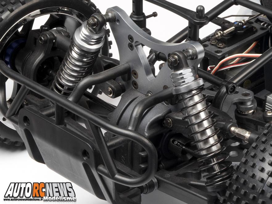 Maverick Blackout ST 1/5 RTR référence MV12403. voiture radiocommandée équipée d'un moteur à essence de 30 cm3. modélisme auto r/c.