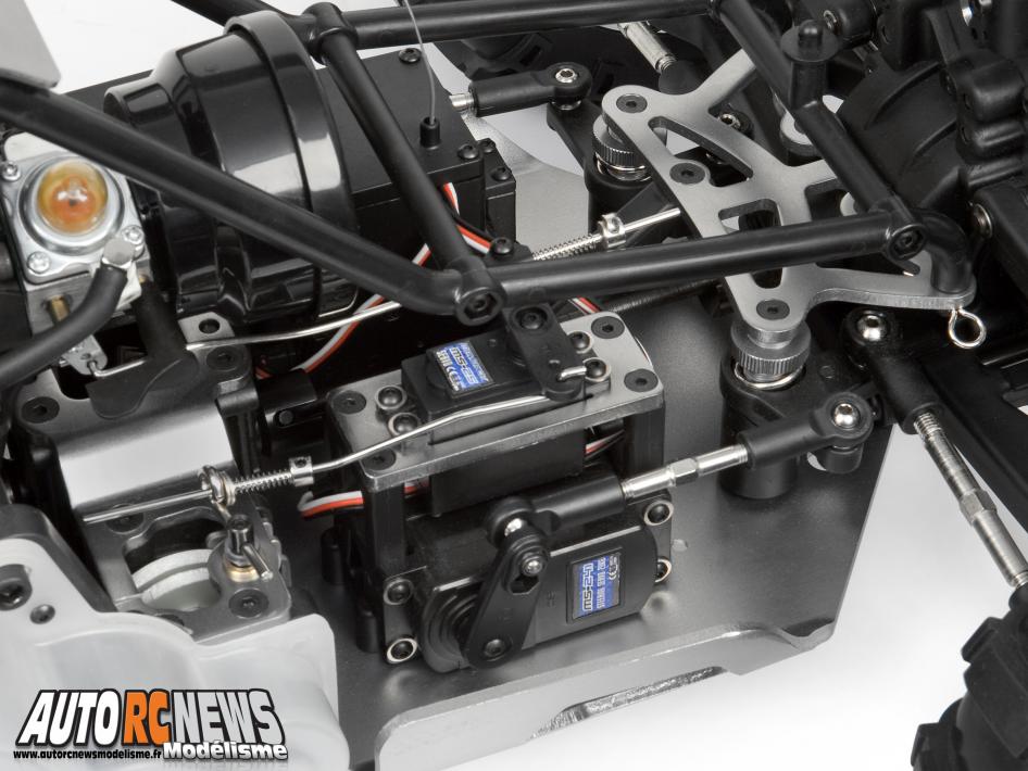 Maverick Blackout ST 1/5 RTR référence MV12403. voiture radiocommandée équipée d'un moteur à essence de 30 cm3. modélisme auto r/c.