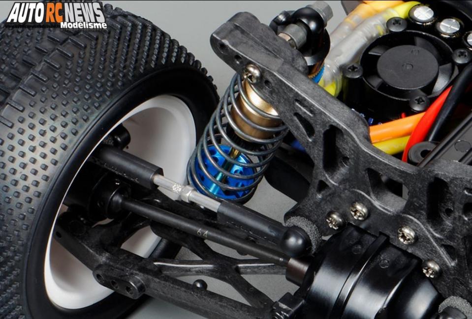 Tamiya DB01RR. nouveau tout terrain quatre roues motrices électrique de marque tamiya. voiture radiocommandée pour le modélisme auto r/c.