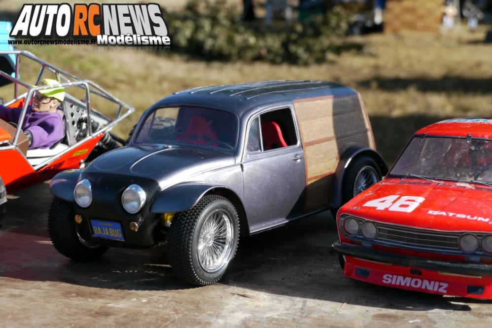 24 Heures de Chevannes. compétition de scale radiocommandés organisée les 14 et 15 septembre derniers sur le circuit éphémère de Chevannes. voitures radiocommandées électriques. modélisme auto r/c.