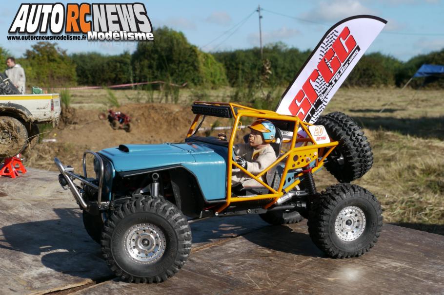 24 Heures de Chevannes. compétition de scale radiocommandés organisée les 14 et 15 septembre derniers sur le circuit éphémère de Chevannes. voitures radiocommandées électriques. modélisme auto r/c.