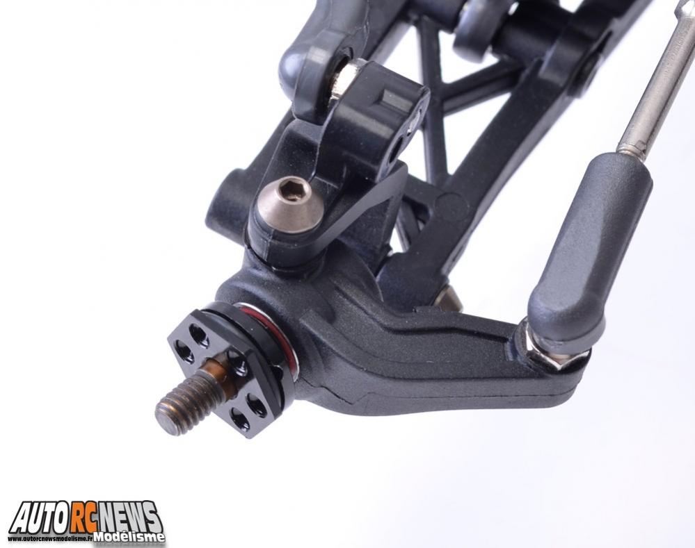 Schumacher Cougar KR. voiture radiocommandée électrique 2 roues motrices schumacher disponible sous les références k139 et k140. modélisme auto r/c.
