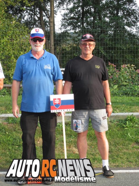 rc bike world championship kirchberg 2013. championnat du monde de motos radiocommandées en autriche à kirchberg sur la piste stöhr ring du club modell rennaut de graz. motos radiocommandées.modélisme motos r/c. corentin blaise remporte le championnat du monde 2013 de motos r/c en catégorie nitrobike
