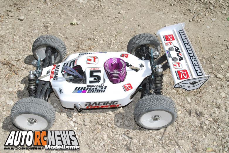CF National TT 1/8 Noeux Les Mines. championnat de france national de voitures radiocommandées thermique à l'échelle 1/8ème. modélisme auto. 5ème manche national à noeux les mines sur le circuit du club carca.