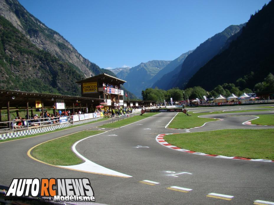 world Ifmar 1/5 Lostallo.championnat du monde de voitures de piste à l'échelle 1/5ème de tourisme sur le circuit Suisse de Lostallo du club mini racing ticino et moesa (mrtm). voitures de modélisme auto radiocommandées. markus feldmann sacré champion du monde ifmar 1/5 2013. world Ifmar 1/5 Lostallo.championnat du monde de voitures de piste à l'échelle 1/5ème de tourisme sur le circuit Suisse de Lostallo du club mini racing ticino et moesa (mrtm). voitures de modélisme auto radiocommandées. markus feldmann sacré champion du monde ifmar 1/5 2013.