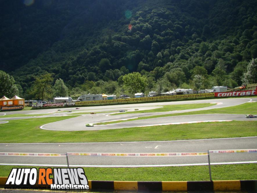 world Ifmar 1/5 Lostallo.championnat du monde de voitures de piste à l'échelle 1/5ème de tourisme sur le circuit Suisse de Lostallo du club mini racing ticino et moesa (mrtm). voitures de modélisme auto radiocommandées. markus feldmann sacré champion du monde ifmar 1/5 2013.