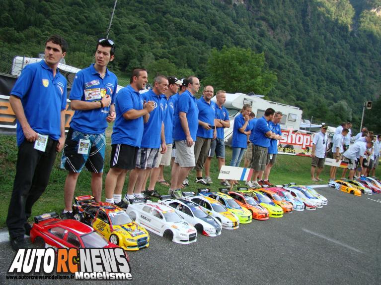 world Ifmar 1/5 Lostallo.championnat du monde de voitures de piste à l'échelle 1/5ème de tourisme sur le circuit Suisse de Lostallo du club mini racing ticino et moesa (mrtm). voitures de modélisme auto radiocommandées. markus feldmann sacré champion du monde ifmar 1/5 2013.