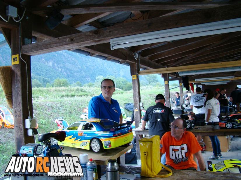 world Ifmar 1/5 Lostallo.championnat du monde de voitures de piste à l'échelle 1/5ème de tourisme sur le circuit Suisse de Lostallo du club mini racing ticino et moesa (mrtm). voitures de modélisme auto radiocommandées. markus feldmann sacré champion du monde ifmar 1/5 2013.